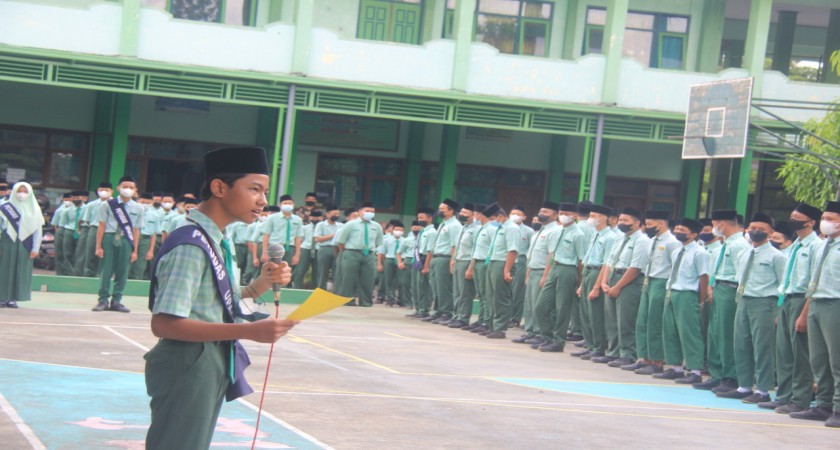 Peringatan Hari Pahlawan di MTsN 3 Tulungagung